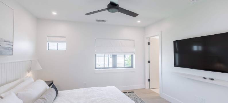 全新建造的卡奇莱特别墅带私人泳池(Brand New Catchlight House With Private Pool)图片