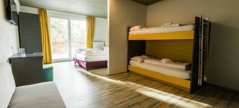 基地山经济型酒店(Basekamp Mountain Budget Hotel)图片