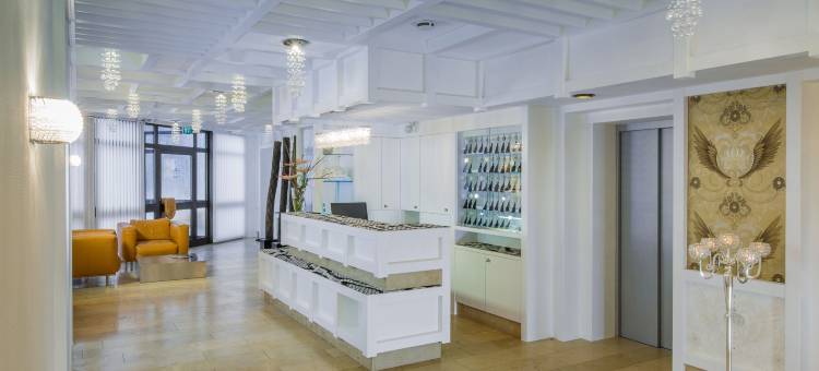 海勒二十四二号旅馆(Hotel Hellers Twenty Four II -24h-Check-in-)图片