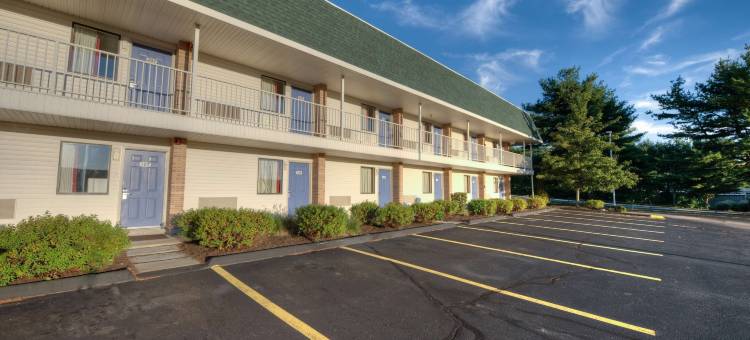 新伦敦6号汽车旅馆 - 奈安蒂克(Motel 6 Niantic, CT - New London)图片