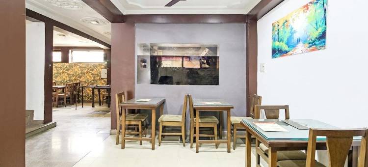 OYO 26454 星城酒店和餐厅(Super Hotel O Hari Singh High Street Formerly City Star)图片