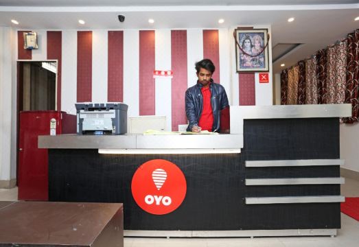 Goroomgo Shiva Palace Haridwar Hotel Overview