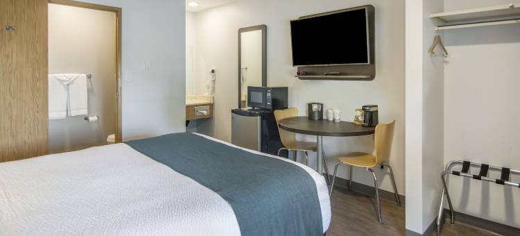 英属哥伦比亚桑尼克顿 - 维多利亚机场 6 号汽车旅馆(Motel 6 Saanichton, BC - Victoria Airport)图片