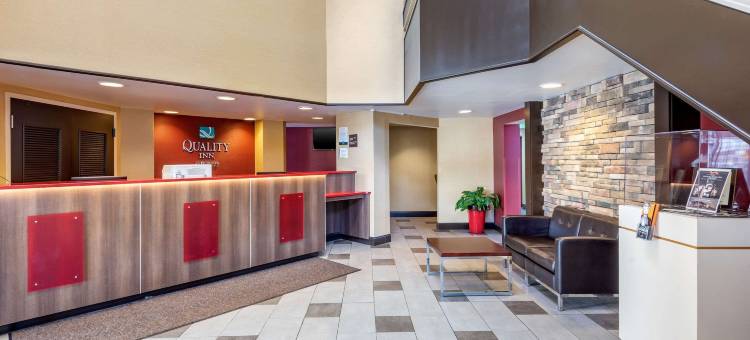 伏尔克纳-詹姆斯顿凯艺酒店(Quality Inn Falconer - Jamestown)图片