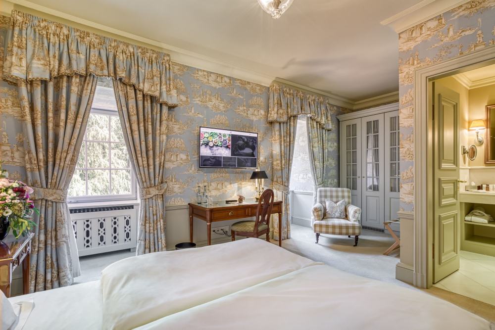 Wald & Schlosshotel Friedrichsruhe Over view