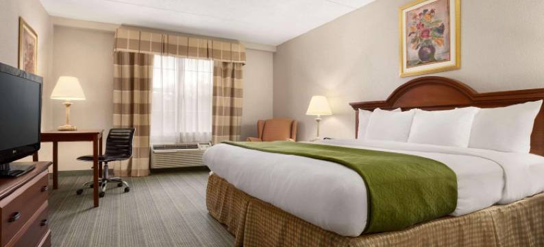 夏洛特大学广场丽怡酒店(Country Inn & Suites by Radisson, Charlotte University Place, NC)图片