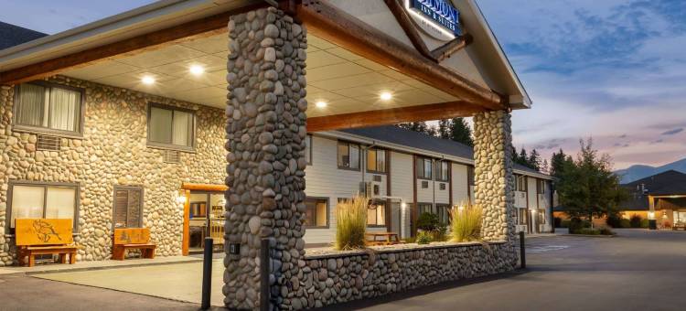 白鱼镇温德姆呗盟酒店(Baymont by Wyndham Whitefish)图片