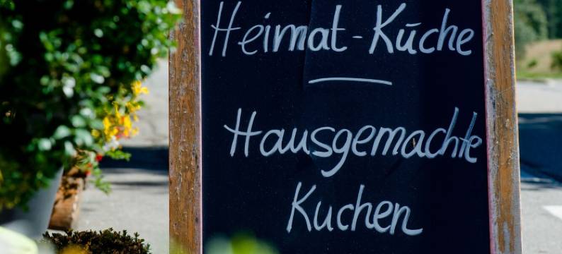 阿德勒福伦比尔旅馆(Gasthaus Adler Fohrenbühl)图片