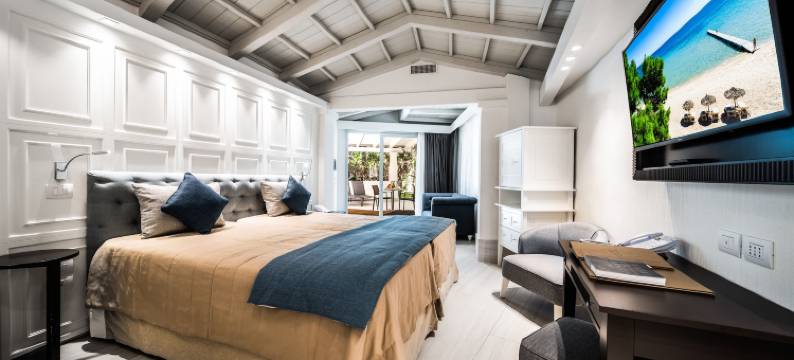 公园别墅弗尔特村 Spa 度假村(Forte Village Resort - Villa Del Parco & Spa)图片