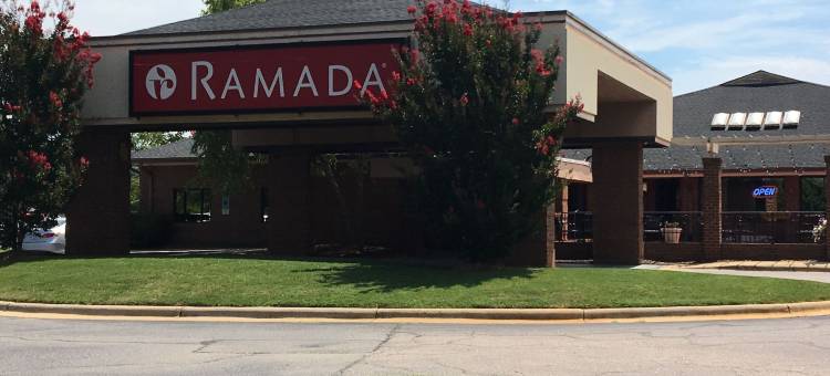 罗利温德姆华美达酒店(Ramada by Wyndham Raleigh)图片
