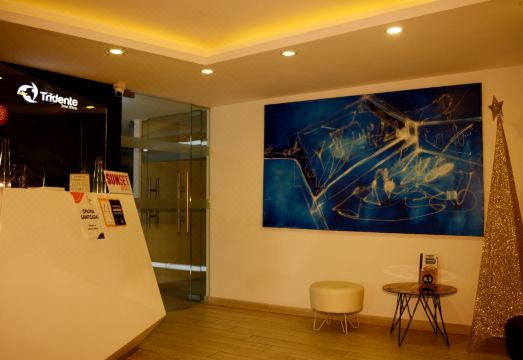 Sunset Aparts Hotel Overview