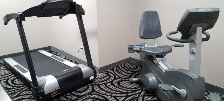 奥科博吉套房酒店(Okoboji Inn & Suites)图片