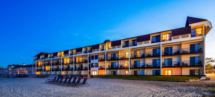 麦基诺城贝斯特韦斯特优质酒店(Best Western Plus Dockside Waterfront Inn)图片