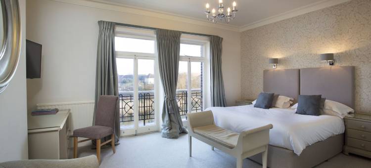 牧羊人尼姆贝尔酒店(The Bell Hotel)图片