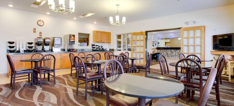 费尔斯通贝斯特韦斯特套房酒店(Best Western Firestone Inn  Suites)图片