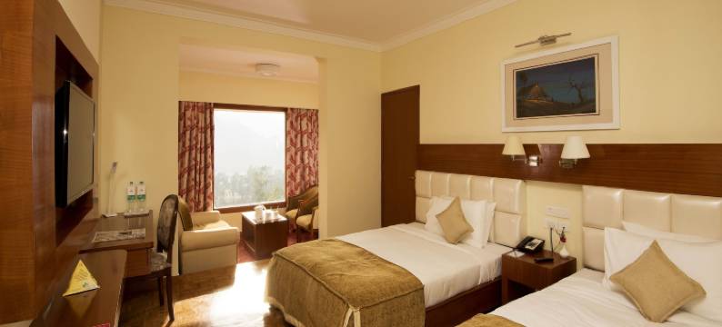 乌塔卡蒙德翡翠公园酒店(Gem Park Ooty)图片