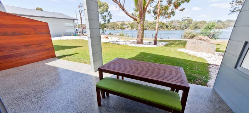 滨水公寓(Waterfront Apartments)图片