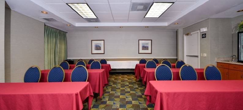 西公园西南高速公路舒适酒店及套房(Comfort Inn Southwest Fwy at Westpark)图片