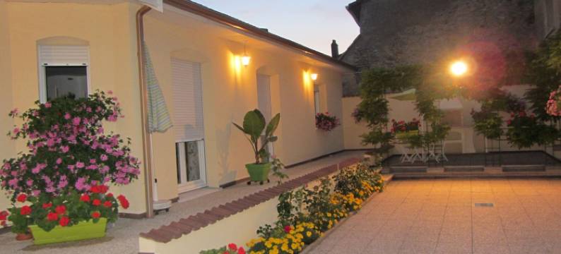 格赖森民宿(Chambre d'Hotes les Glycines)图片