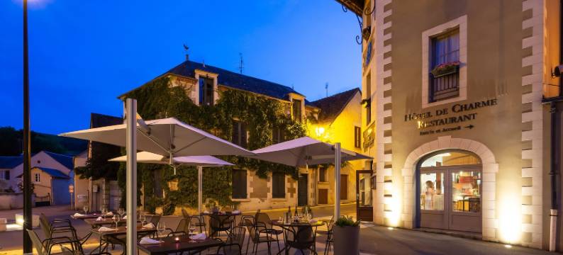 布尔乔亚家庭餐厅酒店(Hôtel Restaurant Famille Bourgeois "La Cote des Monts Damnés")图片