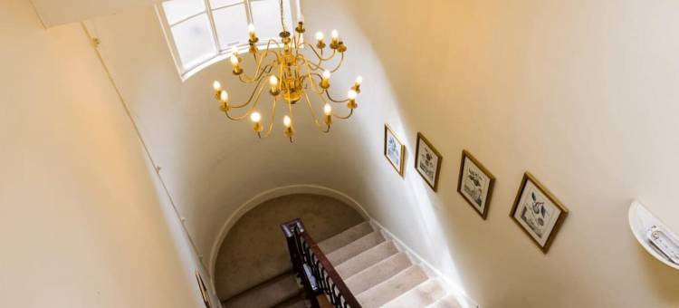 浴室中心的海军上将房屋 - 免费停车(The Admirals House - Central Bath & Free Parking)图片