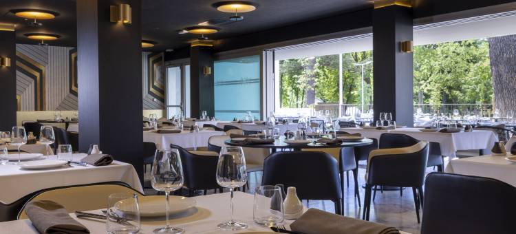 Germain Collection卡斯特兰别墅水疗餐厅酒店(Hôtel Spa Restaurant Villa Castellane by Germain Collection)图片