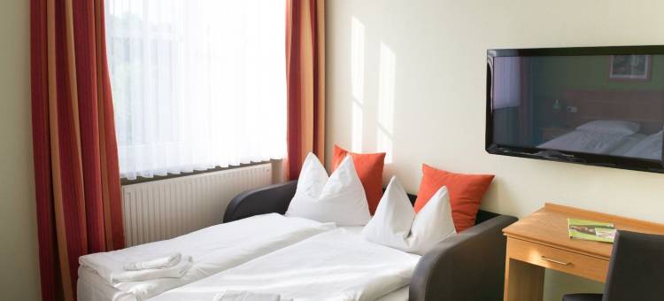 阿尔特费里格兰德高尔夫酒店(Land- Und Golfhotel Alte Fliegerschule)图片
