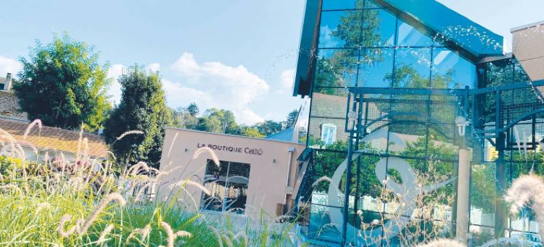 布尔邦朗西大酒店 - Logis - 餐厅和水疗中心(Grand Hôtel de Bourbon-Lancy - Logis - Restaurant et Spa)图片