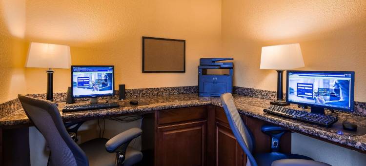 百汇贝斯特韦斯特优质酒店(Best Western Plus Parkway Hotel)图片