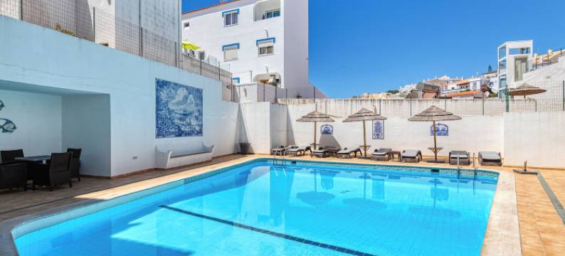 卡武埃鲁广场酒店(Hotel Carvoeiro Plaza)图片