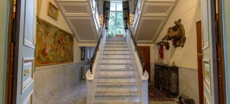 德龙城堡(Chateau de Druon)图片