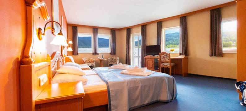 维谢格拉德水蓝酒店(Aquamarina Hotel Visegrád)图片