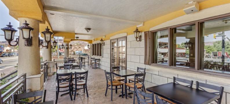 格林威尔贝斯特韦斯特优质酒店(Best Western Plus Greenwell Inn)图片