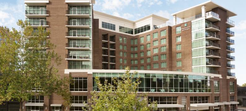格林维尔市中心瑞尔普雷斯希尔顿希尔顿安泊酒店(Embassy Suites by Hilton Greenville Downtown Riverplace)图片