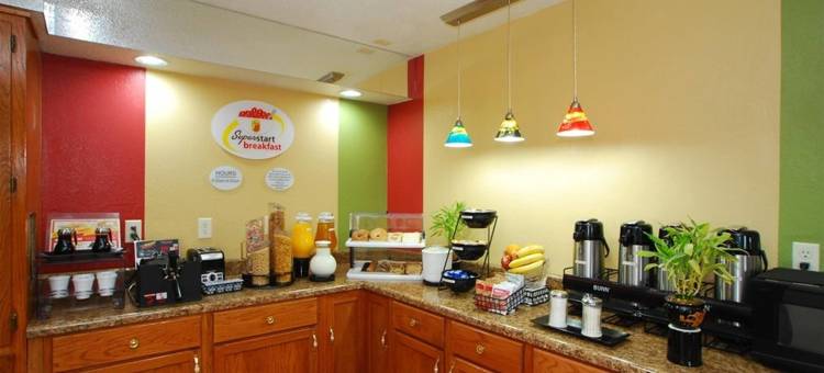 安德森-克莱姆森区温德姆速8酒店(Super 8 by Wyndham Anderson/Clemson Area)图片