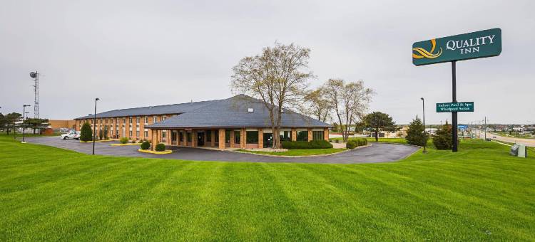 韦弗利凯艺酒店(Quality Inn Waverly)图片