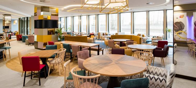 里加机场希尔顿欢朋酒店(Hampton by Hilton Riga Airport)图片