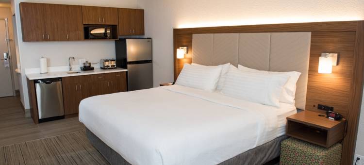 Holiday Inn Express 帕斯卡古拉 - 莫斯点(Holiday Inn Express PASCAGOULA-MOSS POINT by IHG)图片