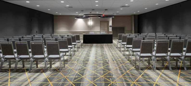 Holiday Inn & Suites 马尔伯勒by IHG(Holiday Inn & Suites Marlborough by IHG)图片