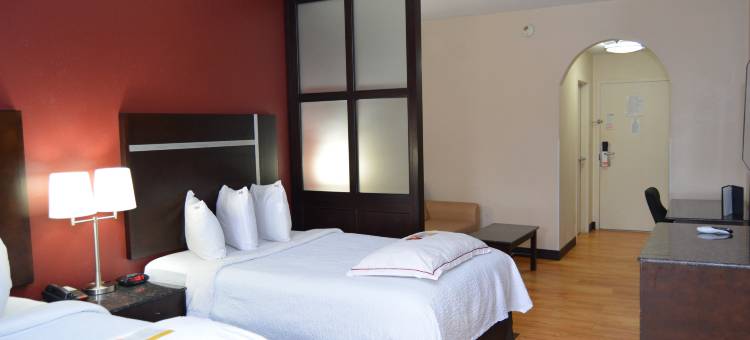 查塔努加市中心红顶PLUS套房酒店(Red Roof Plus+ & Suites Chattanooga - Downtown)图片