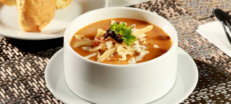 蒙特雷阿波达卡机场区假日套房酒店(Holiday Inn & Suites MONTERREY APODACA ZONA AIRPORT by IHG)图片