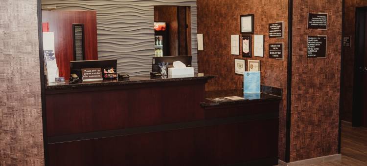 鹅卵石酒店及套房 - 奥塔姆瓦(Cobblestone Hotel & Suites - Ottumwa)图片