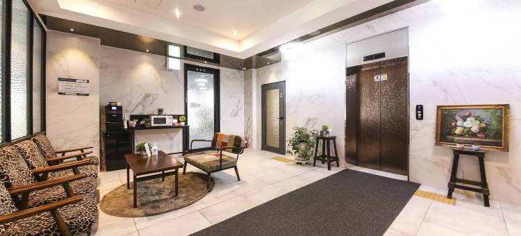 昌原马山杏仁酒店(Masan Almond Hotel)图片