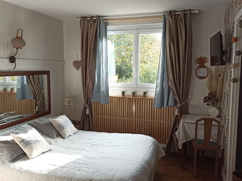 厄尔河畔和平避风港酒店