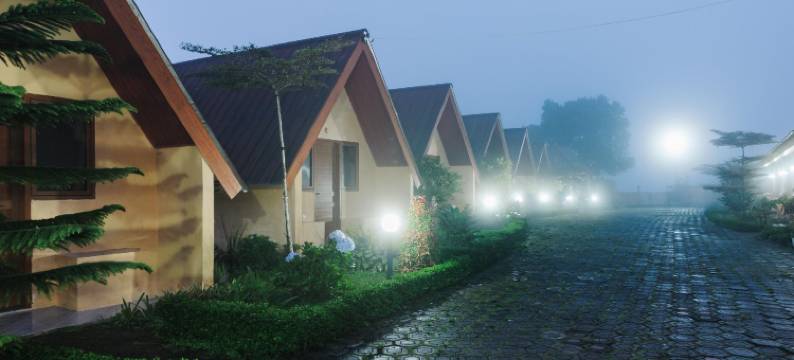 Urbanview Hotel Nerine's Glamping Village Cipanas by RedDoorz图片