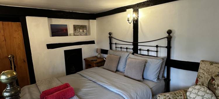 登斯福德民宿(Bed and Breakfast Dunsfold)图片