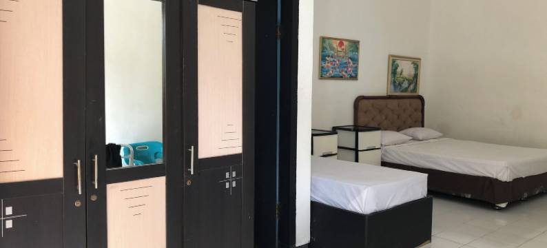 希纳尔快捷别墅酒店(Sinar Express Villa)图片