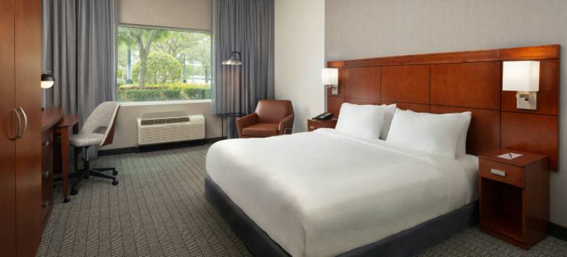 迈阿密霍姆斯特德万怡酒店(Courtyard Miami Homestead)图片