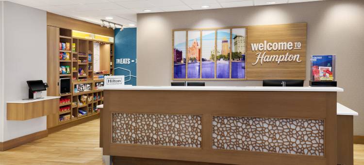 雪城华美达酒店(Hampton Inn & Suites Syracuse-North (Airport Area))图片