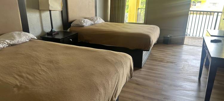 拉卡萨旅馆奥尔巴尼靠近提夫顿美国82号公路(La Casa Inn Albany Near Tifton US 82)图片